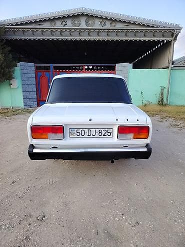 Avtomobil satışı: VAZ (LADA) 2107: 1.6 l | 2003 il 250000 km Sedan — 2