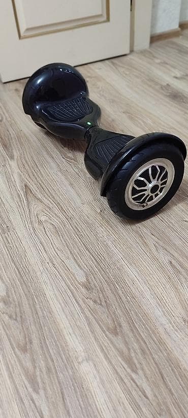 Elektrik nəqliyyatı: Özünü tarazlayan elektrikli hoverboard/skuter - Rəng: qara, parlaq — 1