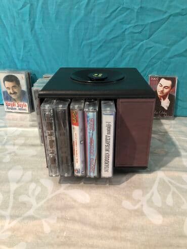 kohnə qablar: Sovet kaset qabi kaset yiqmaq ucun — 5