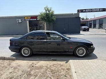 cip maşınları: BMW 5 series: 2.5 l | 1996 il Sedan — 3