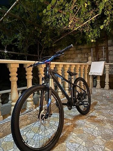 Əvəla Salam Velosibet 1 il əvvəl çempiondan 800Azn Ə alınıb 27.5 — 4