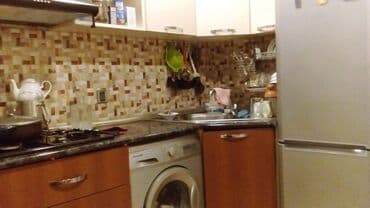 sumqayıtda 1 otaqlı evlərin qiyməti: Bakı, 3 otaqlı, Köhnə tikili, m. Neftçilər, 80 kv. m — 6