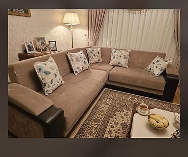 divan satisi: *Sada* Divan satilir. Madeyranindi Her 2 terefi acilir baza var. Olcu — 1