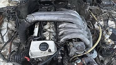 Mühərrik və mühərrik detalları: Satılır: Mercedes-Benz 3 dizel sıra-6 mühərrik komplekti (M606) — 1