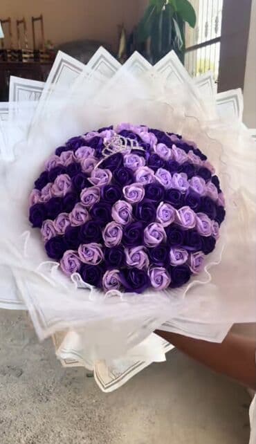 süni gul: Solmayan, süni buketlər — 24