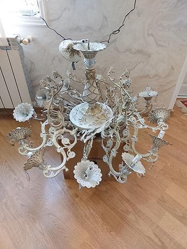 mis tavalar: Çılçıraq, 10 və daha çox lampa, Metal — 1