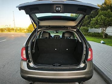 e 3 2: Ford Edge: 3.5 l | 2013 il 232650 km Ofrouder/SUV — 10