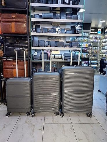 Sərt korpuslu 3-lü çamadan dəsti – boz rəng - Ölçülər: kiçik (kabin