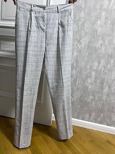 Kostym dəsti38 razmerdir,bir dəfə toy üçün istifade olunub,her hansı — 5