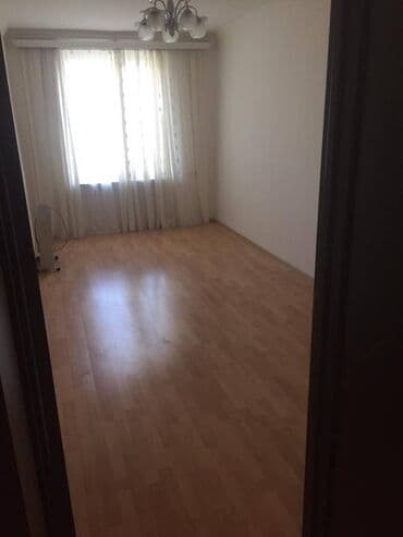 ramanı evlər: Yasamal r-da, 158 N-li məktəbin və «Uç Taс» (Три Корона) yaxınlıqda — 14