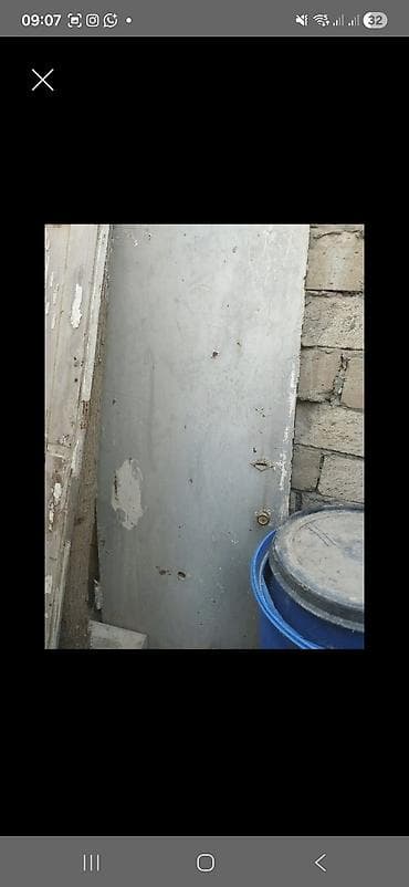 Demir həyət qapisi. 90/200 cercivesi var. Qiymet 60 azn Unvan Xirdalan lalafo.az -da Demir həyət qapisi. 90/200 cercivesi var. Qiymet 60 azn Unvan Xirdalan