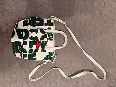qizil qolbaqlar 2022: Əl çantası, Lacoste — 1