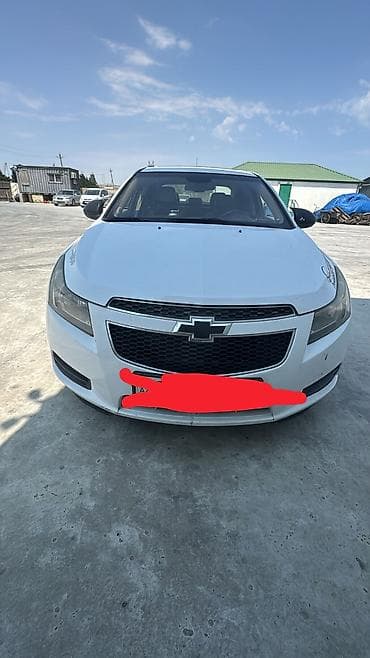 Chevrolet Cruze: 1.4 l | 2011 il 271700 km Sedan