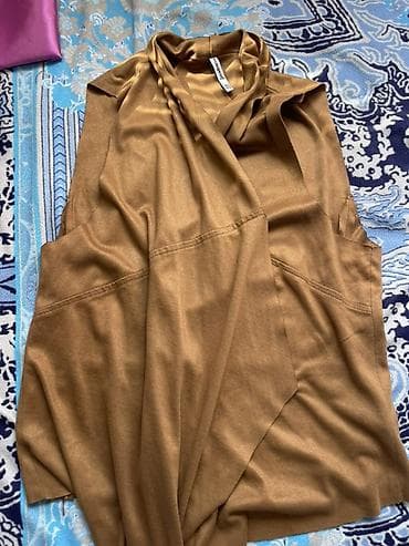 ust geyimi: Məhsul: Sleeveless kardiqan/jilet Brend: Worthington (etiketdə qeyd — 1