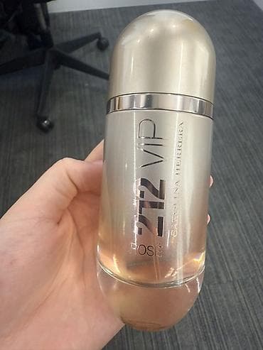 Carolina Herrera 212 VIP Rosé EDP (Original) Original etirdir. Qaliq — 5