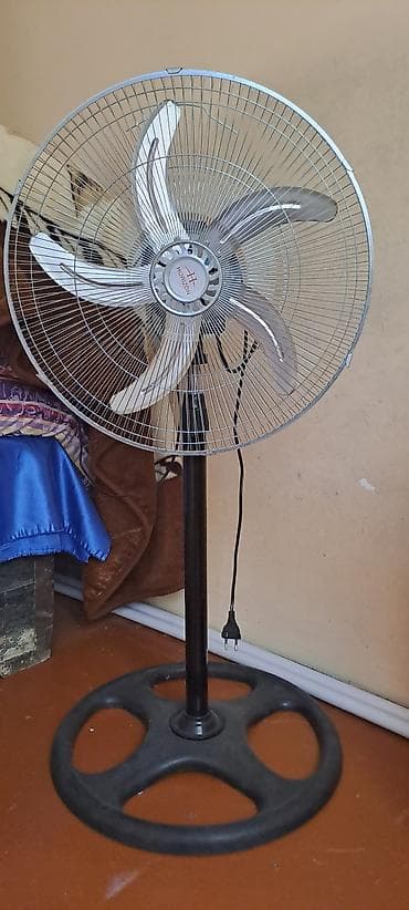 Ventilyator Döşəməüstü