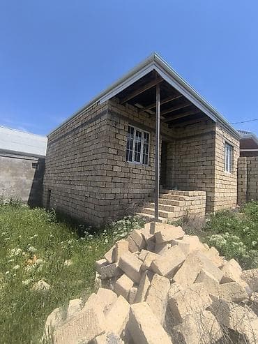 Otaqlar: 3 otaqlı, 80 kv. m, Təmirsiz — 9