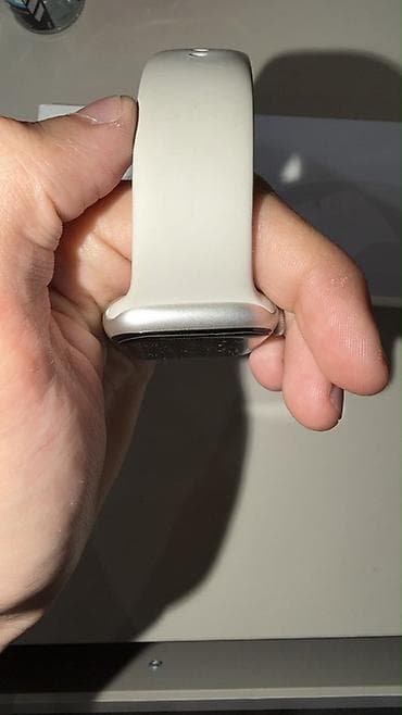 philips xenium 9@9s: İşlənmiş, Smart saat, Apple, Sensor ekran, rəng - Gümüşü — 2