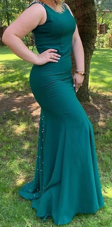 baliq model donlar: Zümrüd-yaşıl rəngdə uzun ziyafət/libas. Bədənə oturan kəsim, ətək — 2