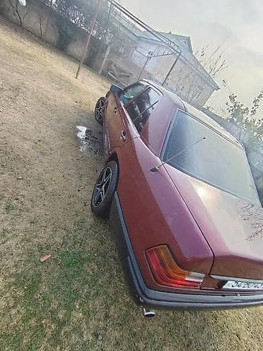 sprinter oturacaqlar: Mercedes-Benz E 230: 2.3 l | 1988 il — 6