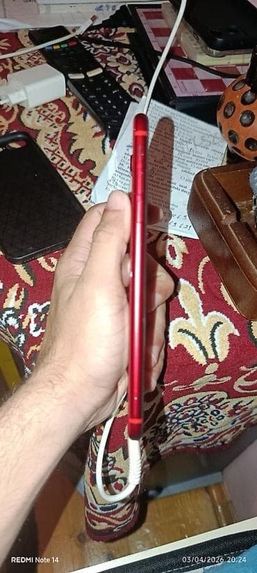 IPhone 8 Plus, Qırmızı, Barmaq izi