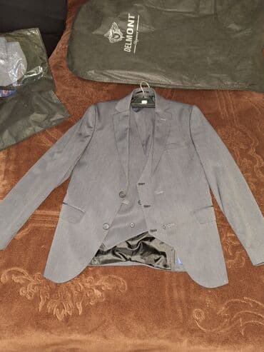 Qadın şalvarları: Brend kisi kestyumu . dest sok endrimle 350m alinib 80m tecili satilir — 5