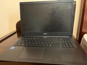 Lincoln: Acer noutbuk Xüsusiyyətlər: - 15.6" ekran, üst hissədə HD veb-kamera — 3