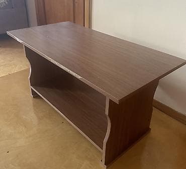 divan üstleri: Düz masa, Açılmayan, Təkərsiz, Teksturalı laminat, Zəmanətsiz — 1