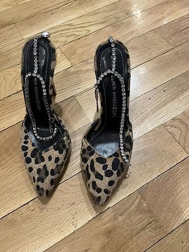 oglan ucun sepler: Leopar naxışlı qadın ayaqqabısı - Model: sivri burun, açıq yan — 2