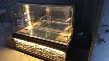 böyük soyuducu: Yüksək keyfiyyətdə şirniyyat vitrinlərinin istənilən ölçü və dizaynda — 6