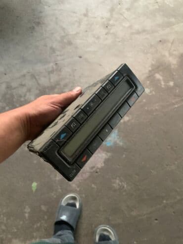 mersedes suretler qutusu: Mersedes ucun zapcastar — 1