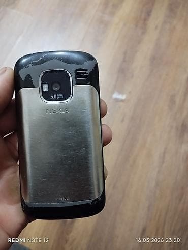 Nokia E5, rəng - Qara, Düyməli