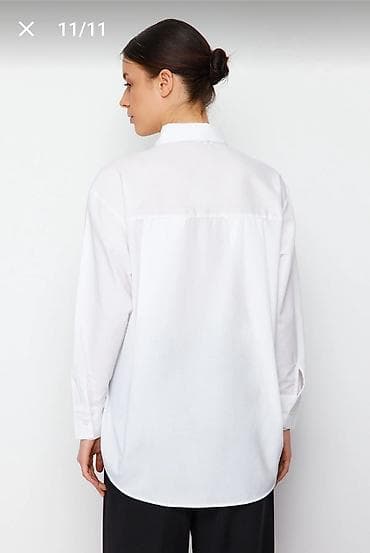 prada eynək: Ağ oversize qadın köynəyi - Klassik düz yaxalıq və qabaqda düyməli — 2