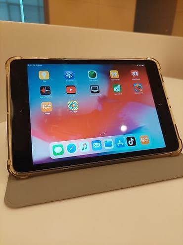 IPad mini 2 – Əla vəziyyətdə, ideal multimedia planşet (16 gb)