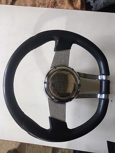 oblisovkalar vaz: Sükan çarxı – universal tuninq modeli - Material: qara dəri ilə — 2