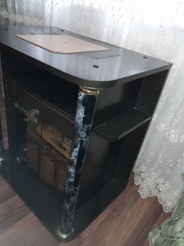 monitor üçün kronşteyn: Televizor altlığı.Əla vəziyyətdə — 5