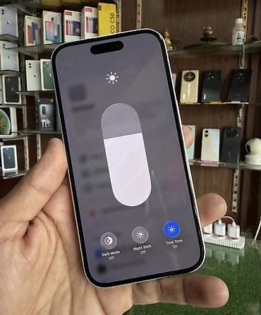 telefon iphone 16: IPhone 16, 128 GB, Ağ, Zəmanət, Simsiz şarj, Face ID — 3