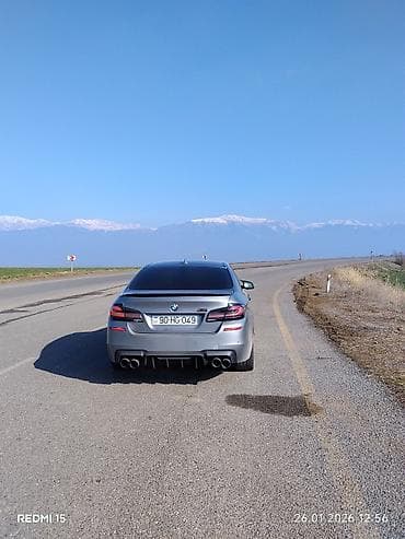 m sükan: BMW 528: 2 l | 2014 il Sedan — 5