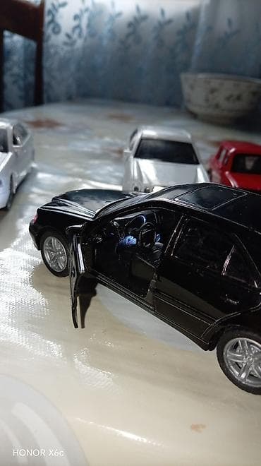 Kolleksiya üçün metal model avtomobillər dəsti Hamısı birlikdə 20 — 5