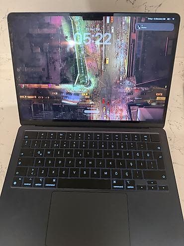 ipad m2: Ram 16 Çox ideal vəziyyətdə, tamamilə problemsiz MacBook Air M2 — 1
