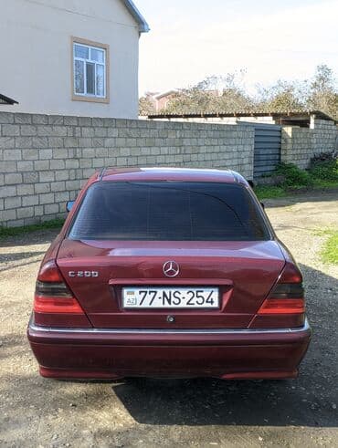 əyləc diski: Mercedes-Benz C 200: 2 l | 1999 il Sedan — 4