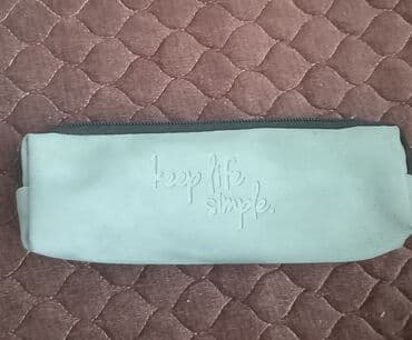 sum ticaret merkezi qizil instagram: Qələmqabı — 1