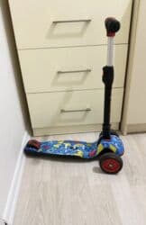 lego qiyməti: Samokat 6 yawa qeder,açılır yıgılr mawına qoymaq üçün rahatdır.Qiymeti — 2