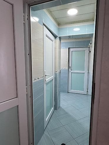 aff park: Qaraçuxur qəs. 5 otaqlı, 145 kv. m, Kredit yoxdur, Orta təmir — 10