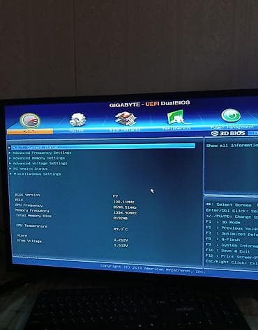 Masaüstü kompüterlər və iş stansiyaları: Salam işlək sistem bloku satılır 2 problemi Var Lan portu və HDMI — 10