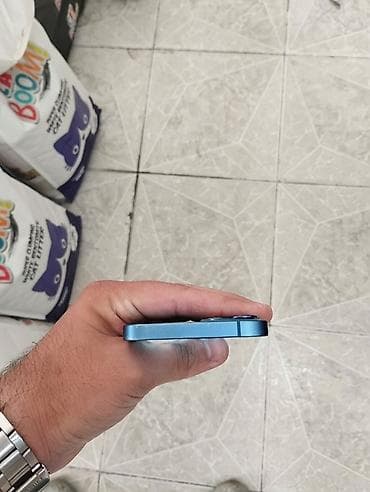 IPhone 13, Mavi — 4