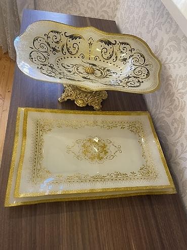 novruz bezeyi: Zərif dekorativ süfrə dəsti - Tərkib: 3 hissə - 1 ədəd ayaqlı iri — 4