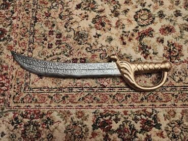 Toy paltarları: Xəncər. Toy günleri qapı kesdi üçün simvolik xencer. Kiraye verilir 1 — 1