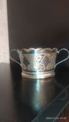 paltaryuyan beko: Qedimi Gümüş üzeri qara minalı kanfetniçsa. 600 m — 3