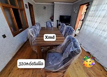 Masa ve oyuracaqlar stol.stul qonaq otaqi desdi